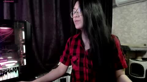 Aisha online show from 02-24-25, 07:11
