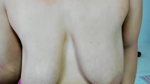 Snapshot of brigith05 chatting on 03-09-25, 05:11 Brigith online show from 03-09-25, 05:11