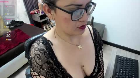 BRIGITTE online show from 02-18-25, 07:52