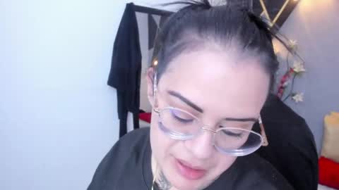 Snapshot of brigittemiller chatting on 06-05-26, 02:29 BRIGITTE online show from 06-05-26, 02:29