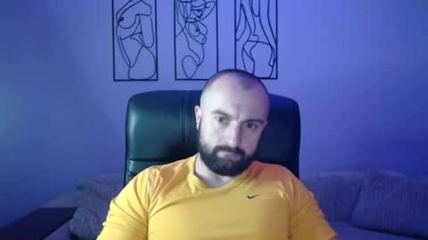 brindlefly69 online show from 12-01-25, 11:48