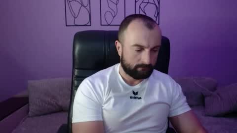 brindlefly69 online show from 06-04-26, 10:43