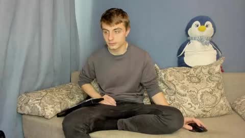 Snapshot of bristlebback chatting on 05-14-26, 11:17 bristlebback online show from 05-14-26, 11:17