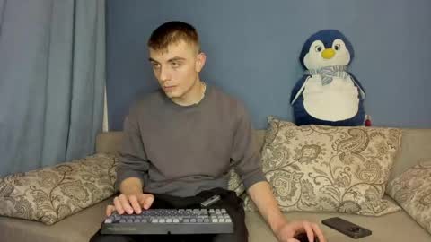 Snapshot of bristlebback chatting on 05-25-26, 06:03 bristlebback online show from 05-25-26, 06:03