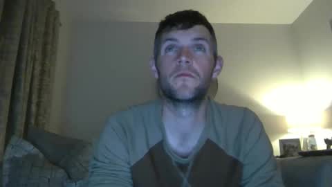 Snapshot of britbigdick1992 chatting on 04-11-26, 11:42 britbigdick1992 online show from 04-11-26, 11:42