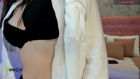 Snapshot of brithanycollins chatting on 11-15-25, 09:00 Brithany online show from 11-15-25, 09:00