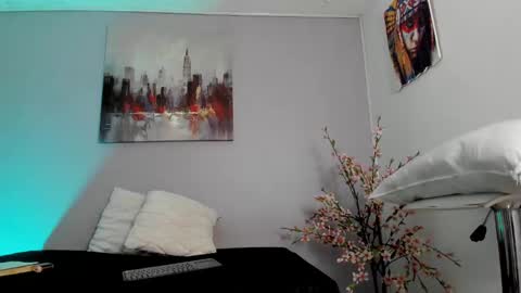 Snapshot of brithanysummer chatting on 01-23-25, 09:18 brithanysummer online show from 01-23-25, 09:18