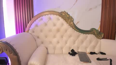 Snapshot of brithanysummer chatting on 11-13-25, 05:39 brithanysummer online show from 11-13-25, 05:39