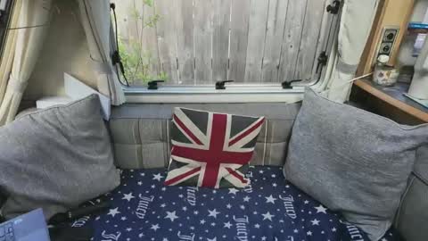 Snapshot of british_rosie chatting on 05-12-26, 07:49 Want to see more online show from 05-12-26, 07:49