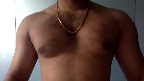 Snapshot of britishbrownkinkz chatting on 05-08-26, 04:23 Pooja and Pritesh online show from 05-08-26, 04:23