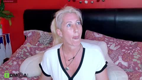 Lady Annabelle Montgomery online show from 04-29-26, 09:54