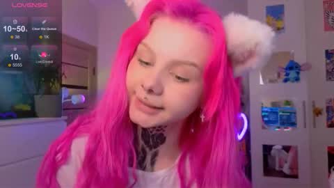 Britney online show from 10-10-25, 08:19