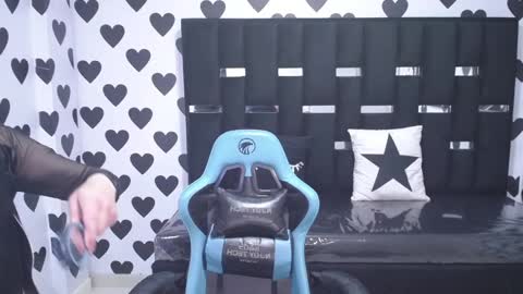 Britney  online show from 03-05-25, 03:29