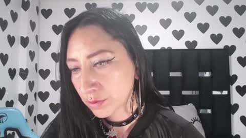 Britney  online show from 03-09-25, 09:46