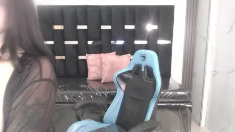 Britney  online show from 01-09-26, 02:47