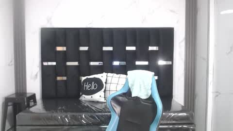 Britney  online show from 01-16-26, 02:48