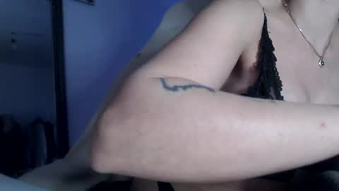 Britney online show from 04-21-26, 10:21