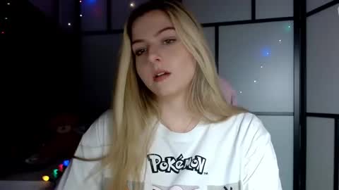 BritneyGlow online show from 12-08-24, 03:24