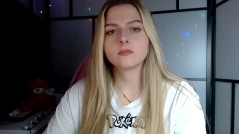 BritneyGlow online show from 12-08-24, 09:30