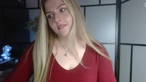 BritneyGlow online show from 12-22-24, 10:04