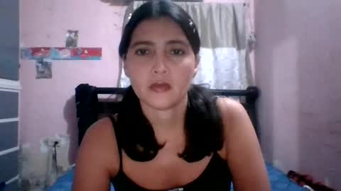 Snapshot of britneymebarak25 chatting on 07-12-26, 02:46 britneymebarak25 online show from 07-12-26, 02:46