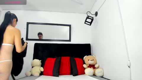 Snapshot of brittany_williams_ chatting on 01-27-25, 12:05 online show from 01-27-25, 12:05