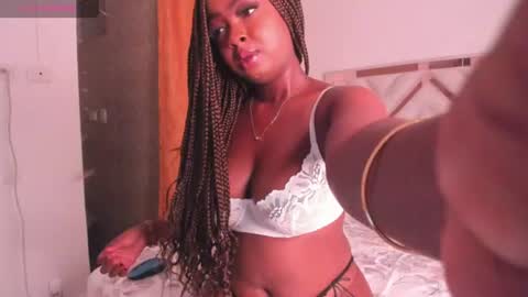 brittany 25 years old  happy as a worm  online show from 06-19-26, 06:07