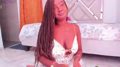 brittany 25 years old  happy as a worm  online show from 07-02-26, 06:52