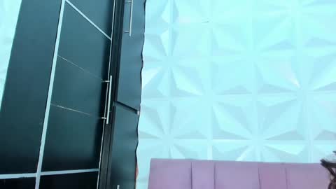 Snapshot of briyit_doll chatting on 01-21-25, 03:04 BRIYIT online show from 01-21-25, 03:04