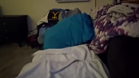 Snapshot of brockdemers1 chatting on 11-23-25, 07:19 brockdemers1 online show from 11-23-25, 07:19