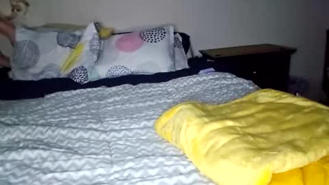 Snapshot of brockdemers1 chatting on 01-06-26, 04:27 brockdemers1 online show from 01-06-26, 04:27