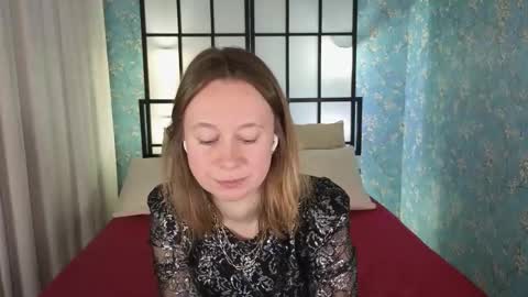 Brooke online show from 11-04-25, 09:03