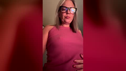 brookespencer12081 online show from 12-17-25, 06:30