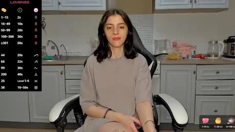 Snapshot of broosnica1 chatting on 03-09-25, 04:11 broosnica1 online show from 03-09-25, 04:11