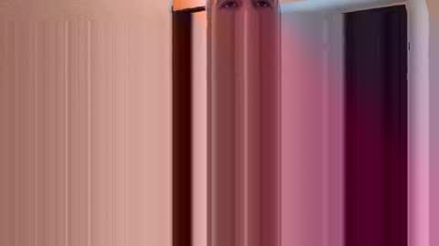 Snapshot of broski754970 chatting on 10-22-25, 10:37 broski754970 online show from 10-22-25, 10:37