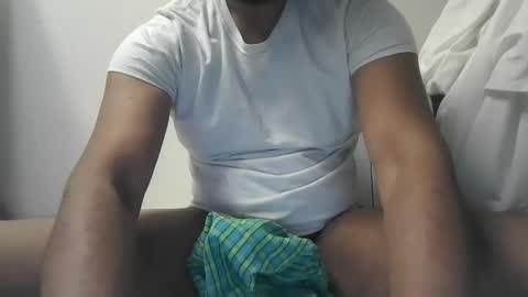 brownbd32 online show from 11-10-25, 05:06