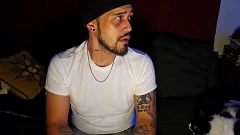 Snapshot of brownboyt chatting on 12-16-25, 03:44 brownboyt online show from 12-16-25, 03:44