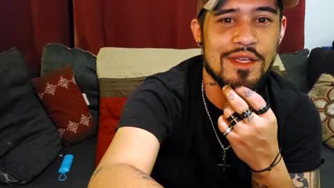 Snapshot of brownboyt chatting on 01-11-26, 11:37 brownboyt online show from 01-11-26, 11:37