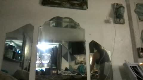 browneyedlady88 online show from 12-05-25, 08:05