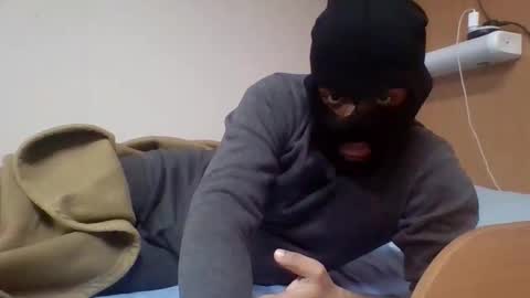 brownmanin40s online show from 12-20-25, 04:08