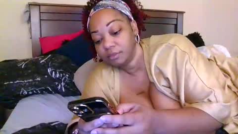 brownroundrenee online show from 09-27-25, 09:47