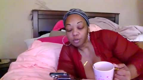 brownroundrenee online show from 06-03-26, 06:35