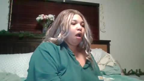 EtherealLilac online show from 12-25-24, 12:27