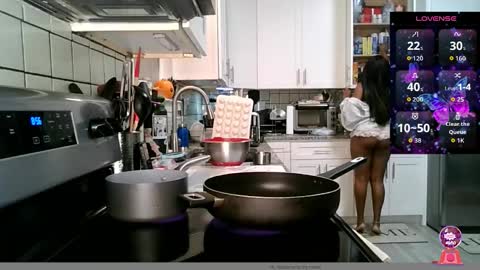 Brownsuagrcutie online show from 12-21-25, 01:57