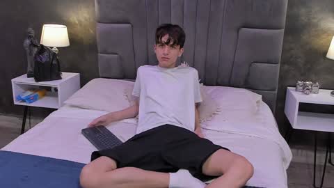 Bruce Hans online show from 02-07-25, 11:34