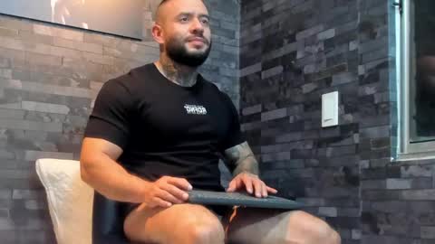 brucedallas online show from 05-11-26, 02:39