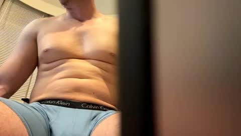 Snapshot of brucelogan80 chatting on 07-09-26, 12:58 brucelogan80 online show from 07-09-26, 12:58