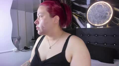 Bruja SCarlata online show from 10-10-25, 10:03