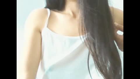 brunela online show from 04-23-26, 08:13