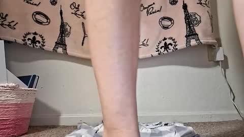 brunettedoll100 online show from 09-09-25, 06:13